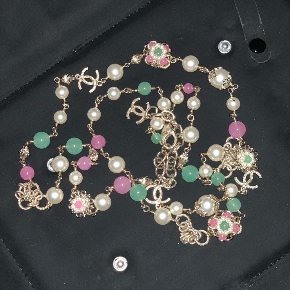 100% RARE Authentic Chanel Camelia long necklace.